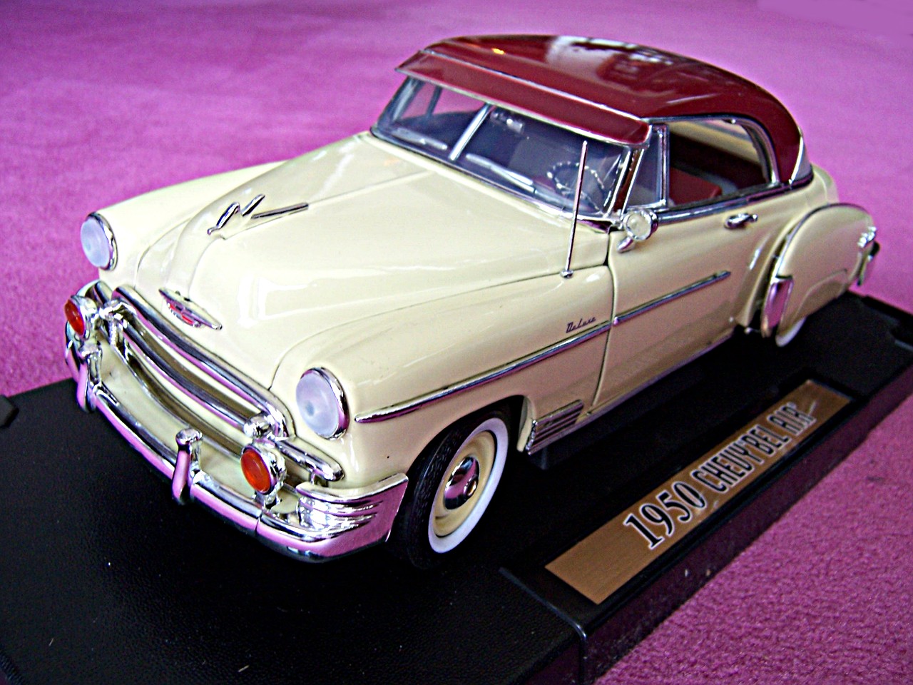 1:18 Chevrolet Bel Air Coupe beige 1950