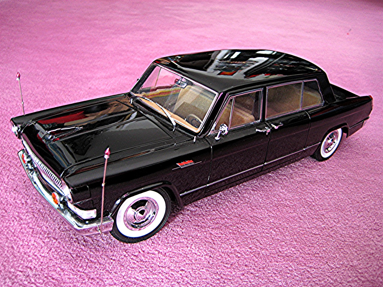 FAW-Hongqi CA 770 Staatslimousine schwarz 1958